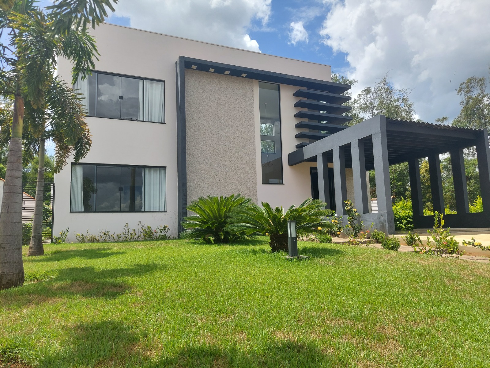 WhatsApp Image 2024-01-22 at 16.02.28 (1).jpeg