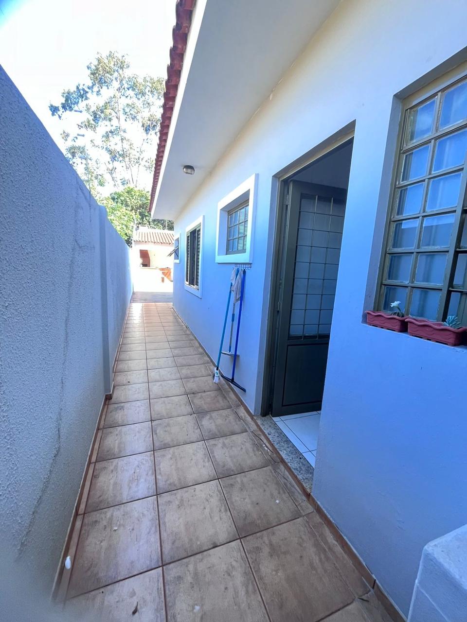 WhatsApp Image 2024-04-17 at 09.08.56 (4).jpeg