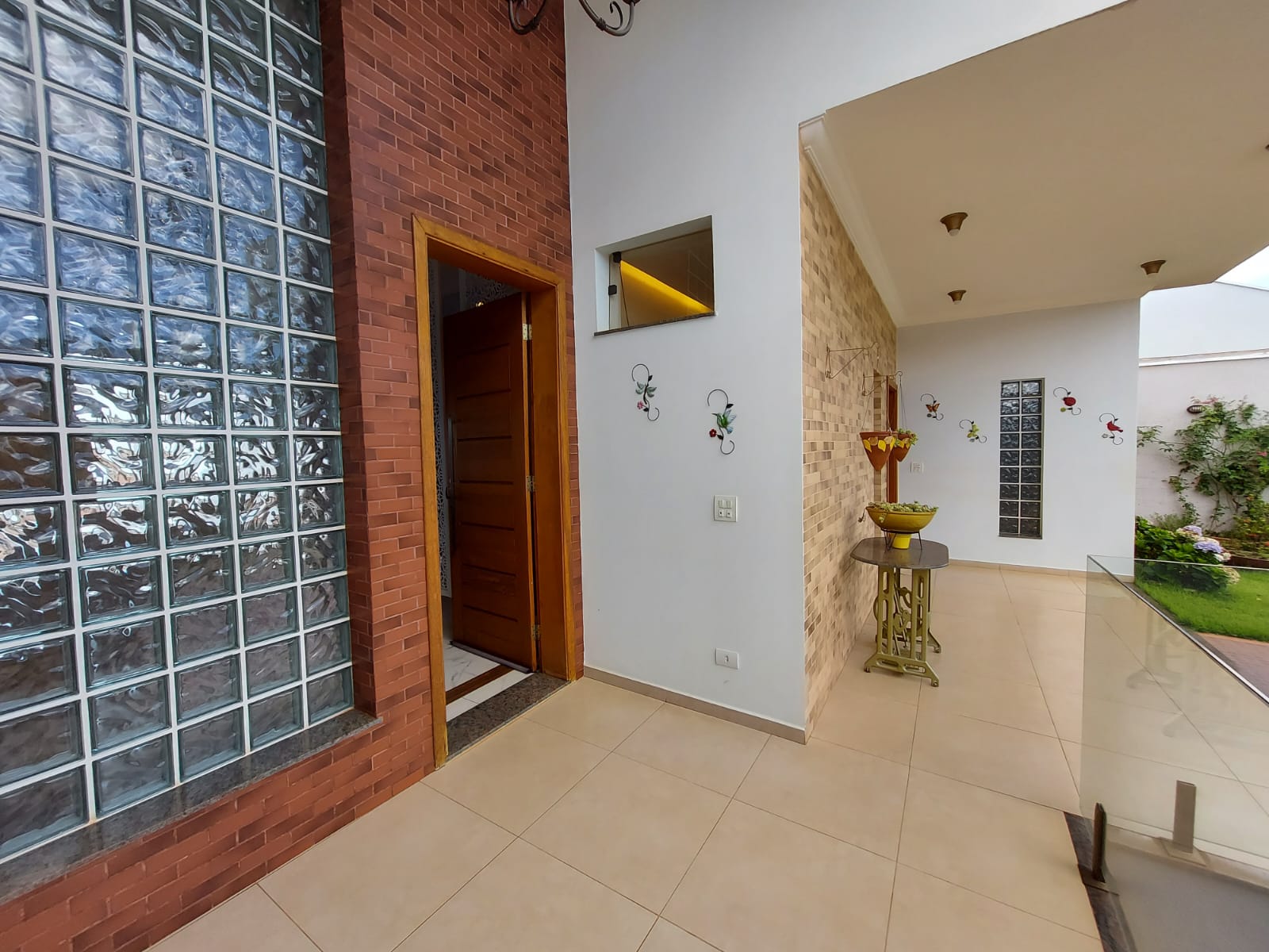 WhatsApp Image 2023-12-11 at 16.22.13.jpeg