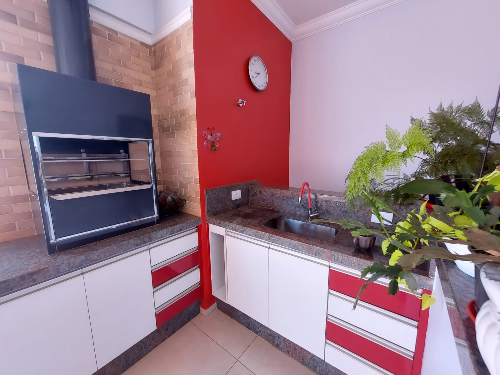 WhatsApp Image 2023-12-11 at 16.22.00 (2).jpeg